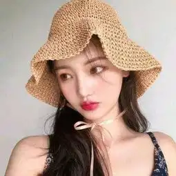  女生头像可爱戴帽子的女头像
