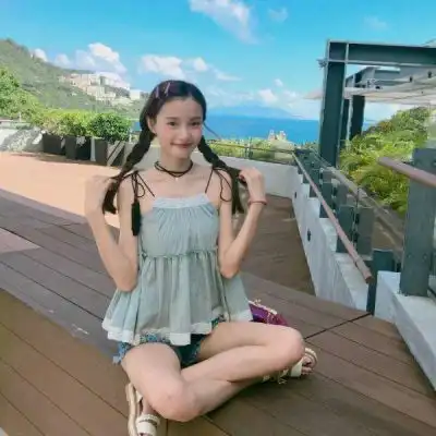  唐雨泽酒烫喉烟呛肺你走的那天qq女生头像我要个性网