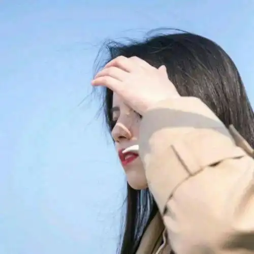  婆婆给了我1000万,说最好生3胎,她是不是把我当成生育机器了