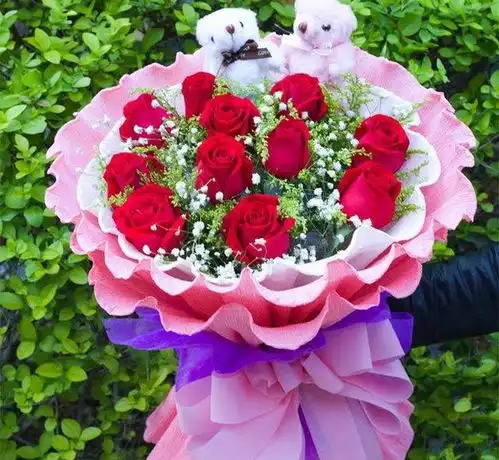  5月,姻缘上上签,撞上桃花运,出门喜遇真爱,喜脱单的4大生肖