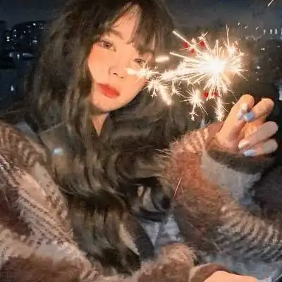  2022个性新年喜庆头像,女生闺女头像新年红色头像