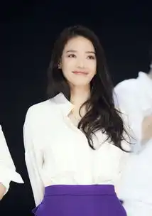  最性感的大嘴笑女星曾经的磨炼成就现在更美的她