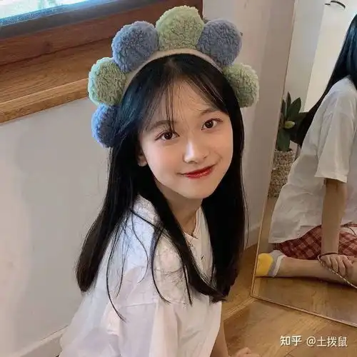 女生头像ins质感干净学