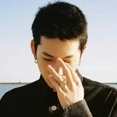  夏日感小众头像私人定制