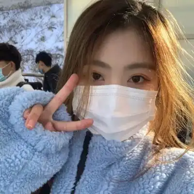 女生头像ins质感干净学