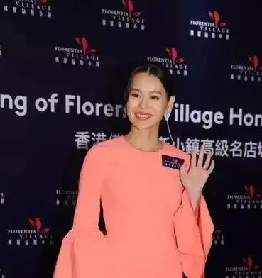  2019最流行的颜色,这么穿才好看