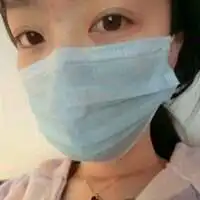 闺蜜头像戴口罩王菲