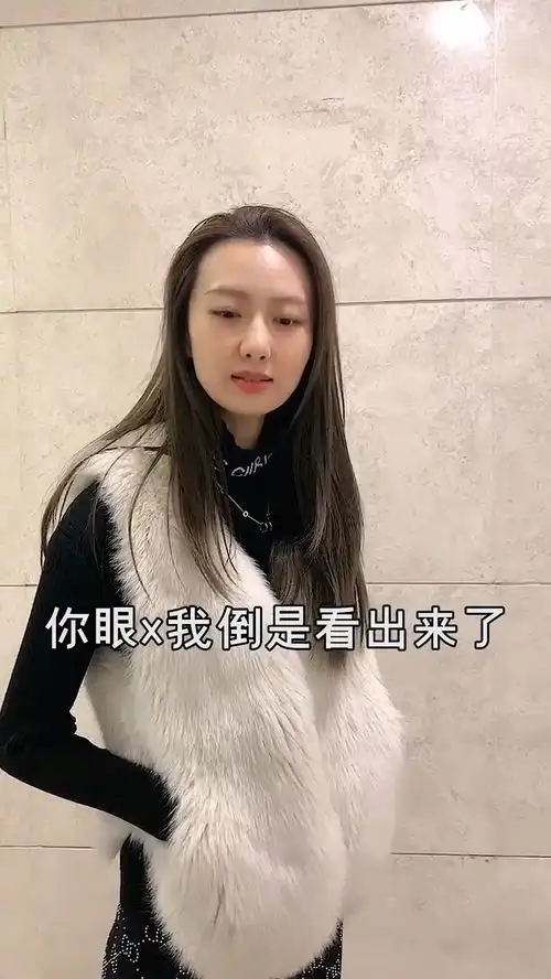  今天出门莫名其妙得了一个好大儿搞笑反转美女