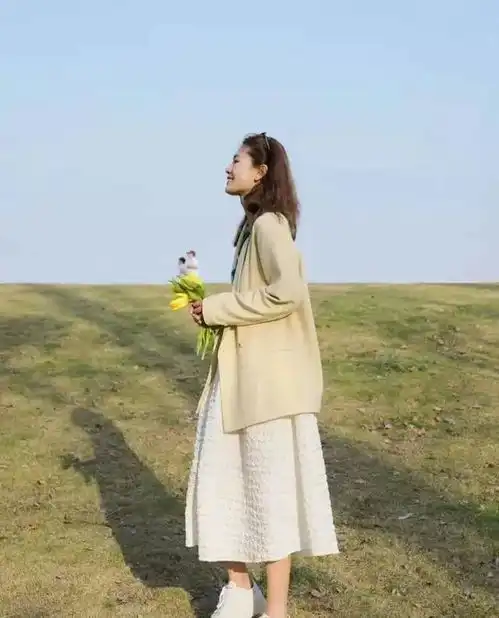  悦穿搭秋季半身裙鞋子,时髦好看又显高