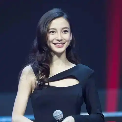  发型选对了瘦脸显白,看看你适合什么发型