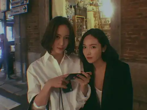  发型韩国女星轮番换短发,还一个比一个美