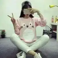  四姐妹头像,唯美一点,尽量不带字,最好四个人一人一张
