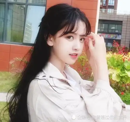  女主主动找你还发你这三条qq消息小哥哥别笑坐等被表白