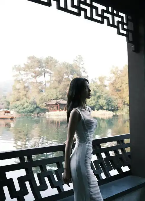  金晨兰蔻lancome品牌大使