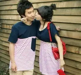 亲子头像母子一左一右郑