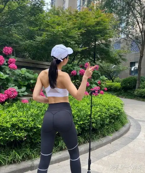  健身女孩子微信头像有没有健身女孩子用的头像呀