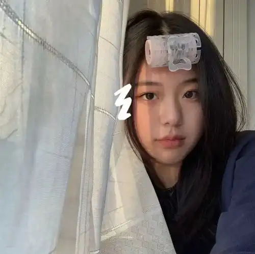  女生头像高质ins真人微信头像