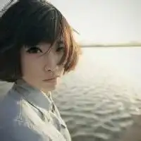 原始qq头像女短发