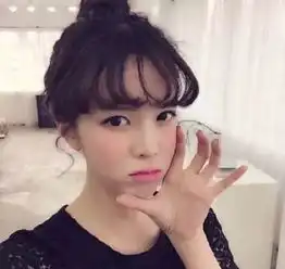  尴尬的软趴头发怎么打理试试18年最火的仙女烫吧