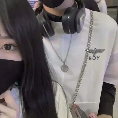 微信头像女头真人情头