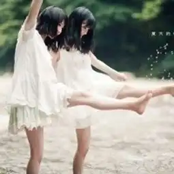闺蜜头像两人真人版一人
