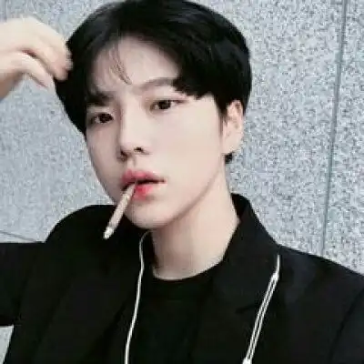  最新男生高清头像大图好看的微信男生爱用的头像全集