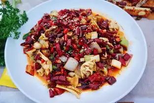  两周年店庆爆出大秘密草坪音乐抖音100w赞的网红铁铲海鲜,燃爆这个夏天