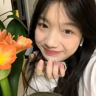 ins风真人头像女生高清图片