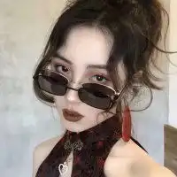2018最潮最火女生头像侧