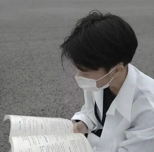  口罩头丨认识了又不认识