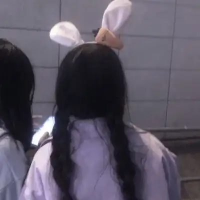 闺蜜头像两人真人版一人