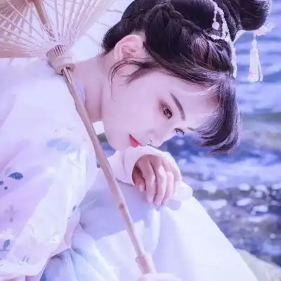  漂亮长发古风清纯美女头像
