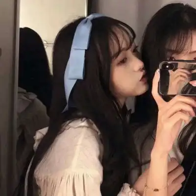 闺蜜头像一人一半真人两
