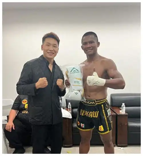  华夏拳手张志磊勇夺维尔德冠军,将挑战拳坛传奇约书亚