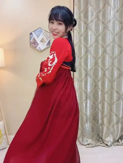  抖音很火的古风歌只愿爱是手中线上榜你都听过吗歌手叶莺