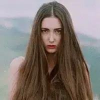  欧美精致头像对感情根本无所谓