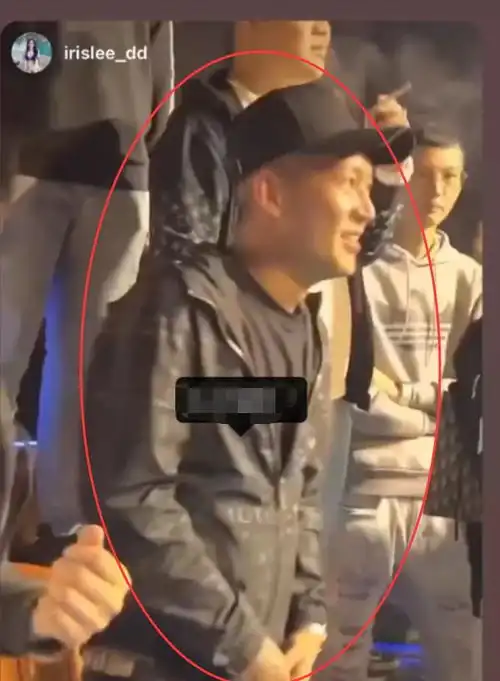  知名男星发烧后到夜店嗨玩给性感女友捧场热舞,未戴口罩引吐槽
