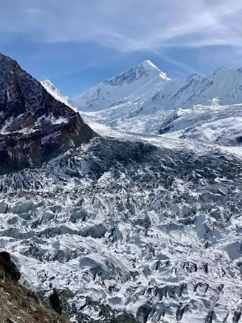  又一国免签,这座坐大巴就能直达的兄弟国,藏着人间绝美风景