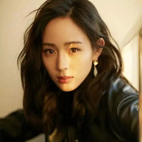 真人头像女生张钧甯