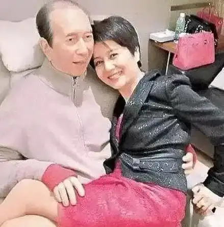  赌王每月给10万零用钱,梁安琪拒绝我不要钱,只要你教我做生意