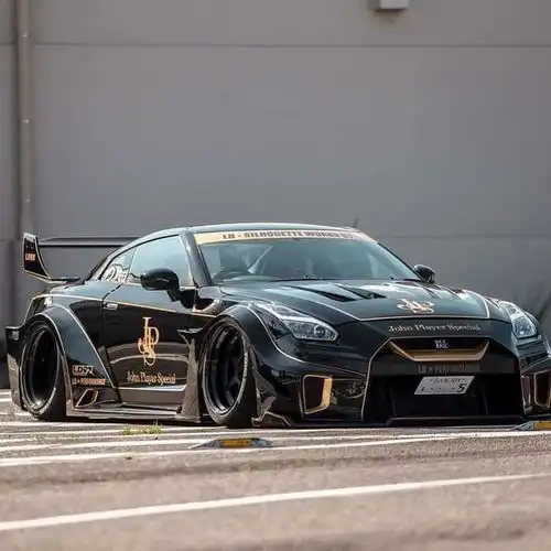  jps涂装的宽体nissangtr,战神之姿,霸气外露