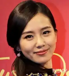  爱情可以治面瘫少女刘诗诗一配大叔都学会笑了