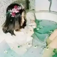  女生头像个性白边闺蜜唯美qq头像大全