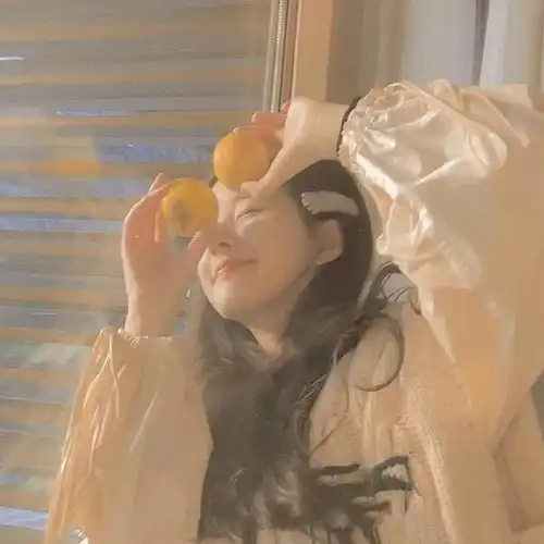  文案呀女孩,你可以是自己想成为的任何样子
