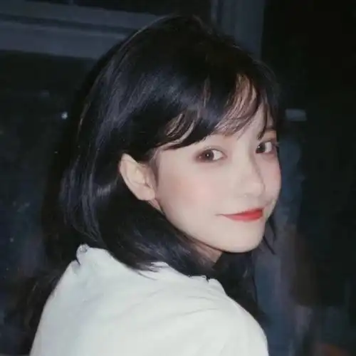  真人女头甜蜜暴击