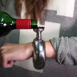 适合做头像的酒杯图片喝