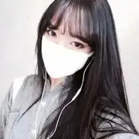  头像女清纯19岁看不出是网图戴口罩的19岁女孩头像