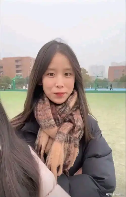  19岁大一女生失踪9天,真人照片流出,超市监控似乎透漏了隐情