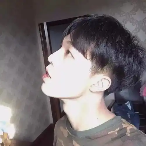  男生头像