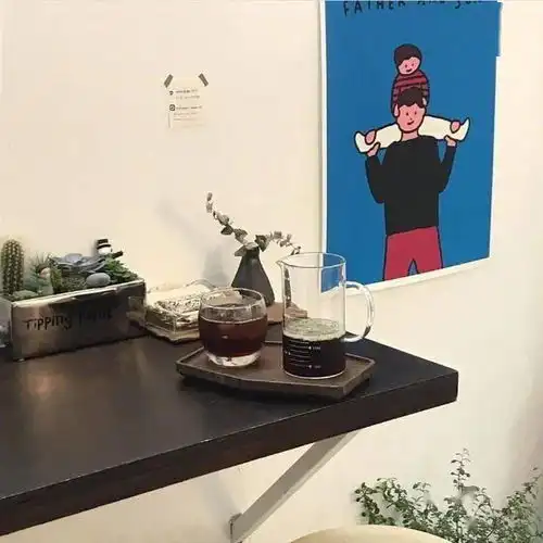  背景图与其被动失眠不如主动熬夜